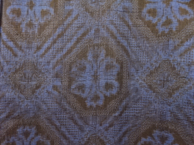 JAPANESE KIMONO / SILK / DORO OSHIMA TSUMUGI / WOVEN KIKKO & ABSTRACT PATTERN